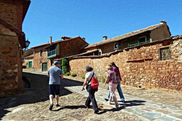 De paseo en Castrillo de Polvazares