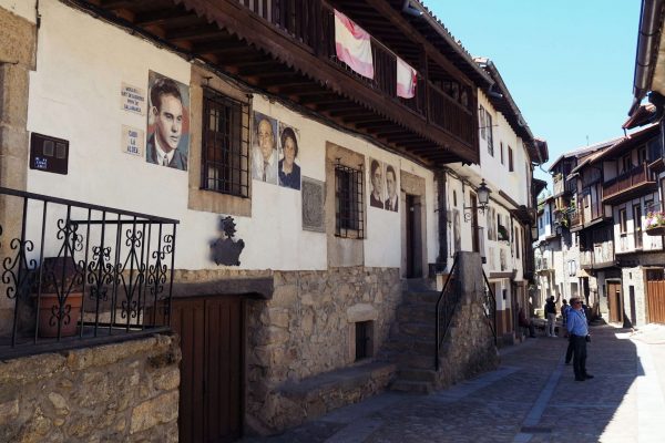 El pueblo de Mogarraz